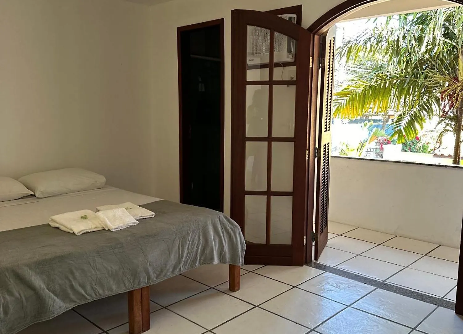Pousada Encanto Torrely Buzios Alojamento de Acomodação e Pequeno-almoço